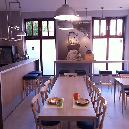 Annamarie Хостел *